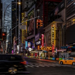 8th ave:Times Square